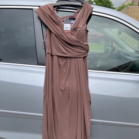 NWT La Femme 26519SC Jersey Military Ball Emerald size 8 - Picture 7 of 8